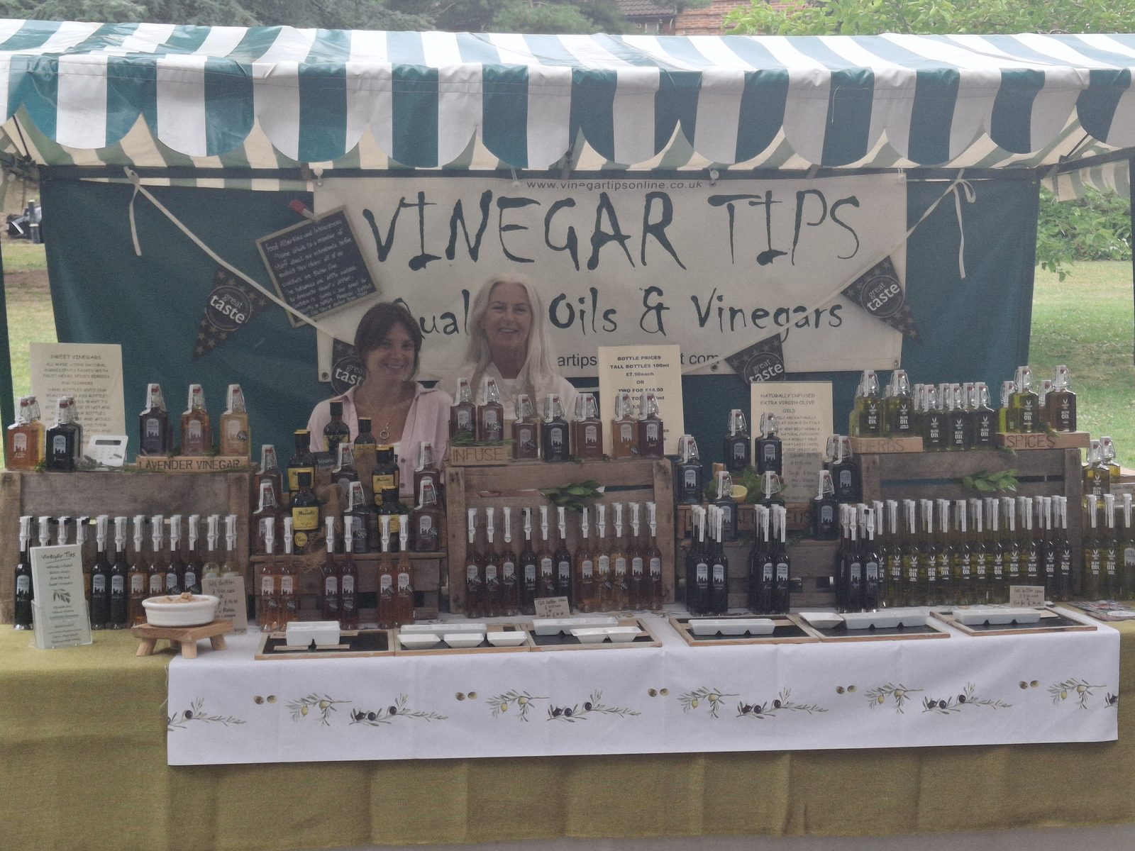 Vinegar Tips stall